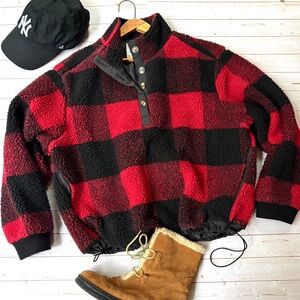 American Eagle fleece quarter snap fleece